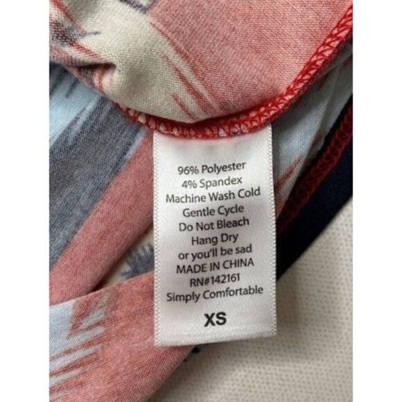 LuLaRoe Randy Gray Red Blue Aztec Southwestern Raglan Sleeve Sz XS NEW - Picture 7 of 7